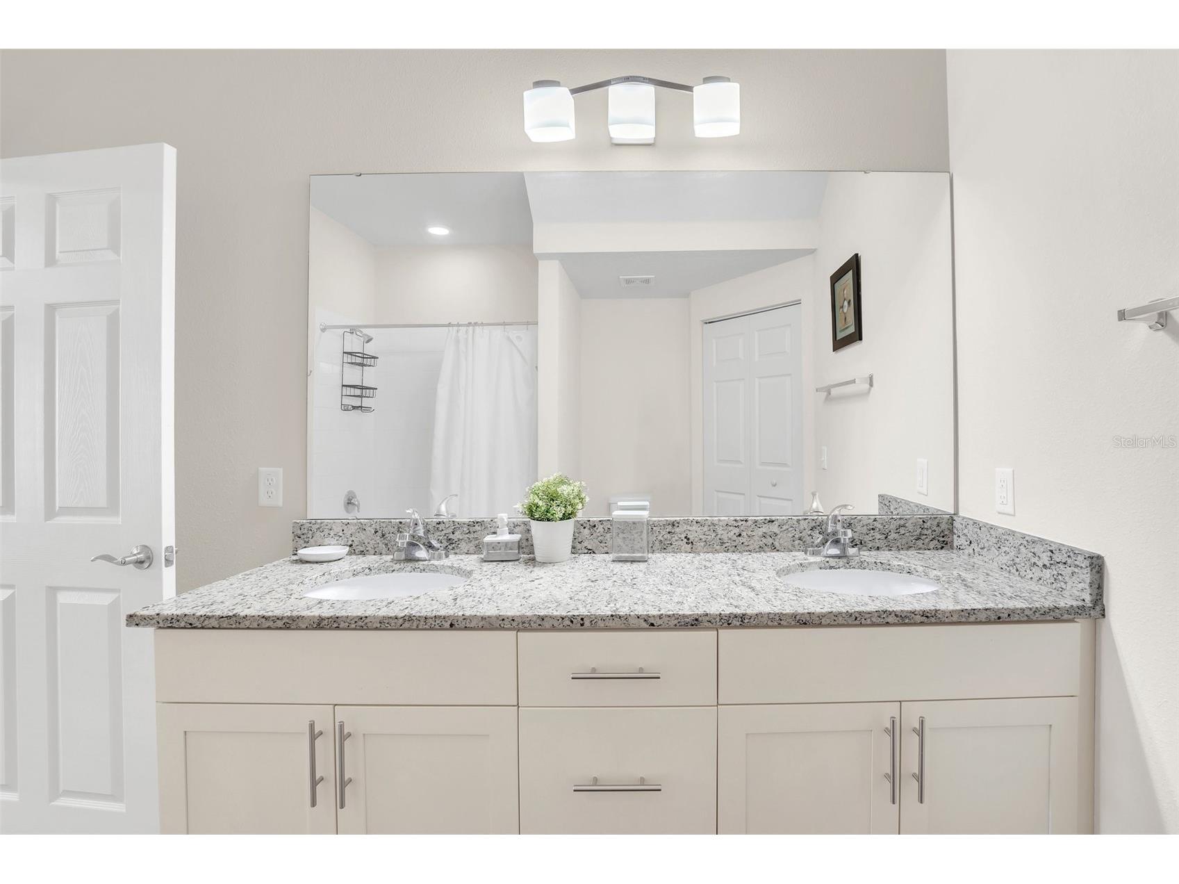 8932 Shine Drive Kissimmee FL 34747 O6375125 image11