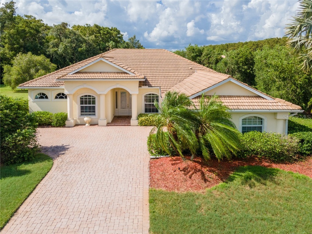 8933 Brookfield Terrace Bradenton FL 34212 A4619767 image1