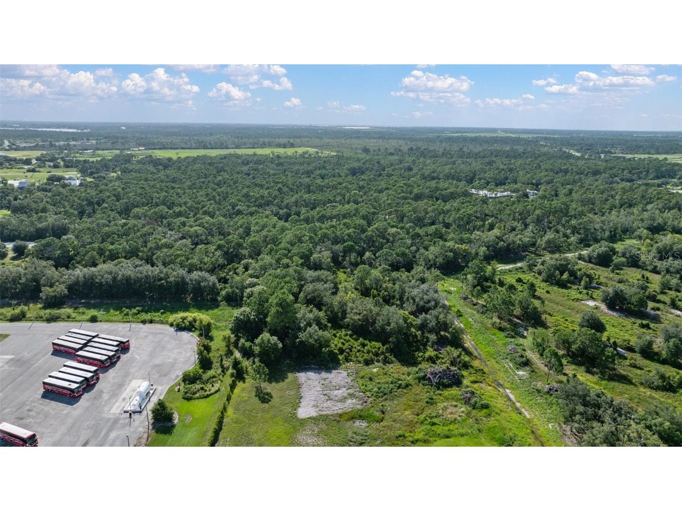 8933 Hampshire Drive Sebring FL 33876 T3542105 image1