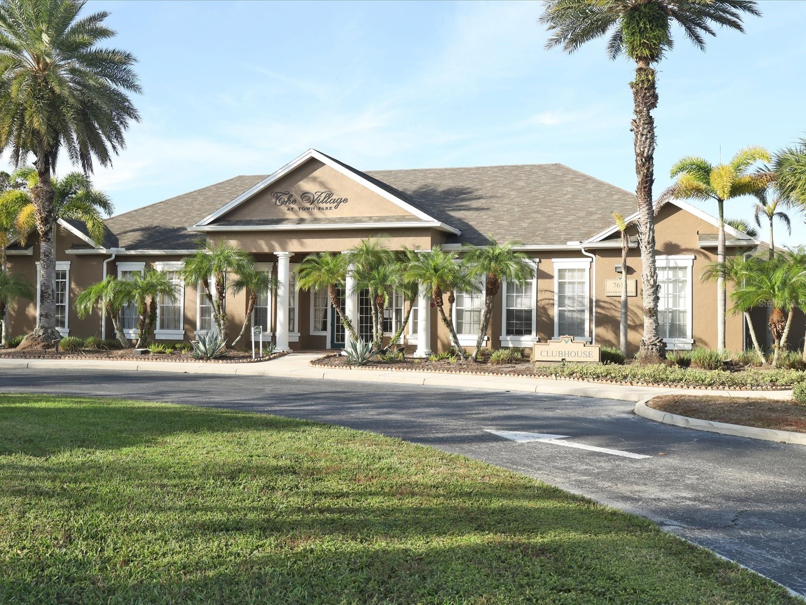 8933 Manor Loop #105 Bradenton FL 34202 A4696519 image33