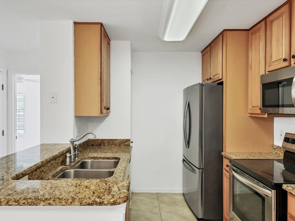 8933 Manor Loop #105 Lakewood Ranch FL 34202 A4654918 image15