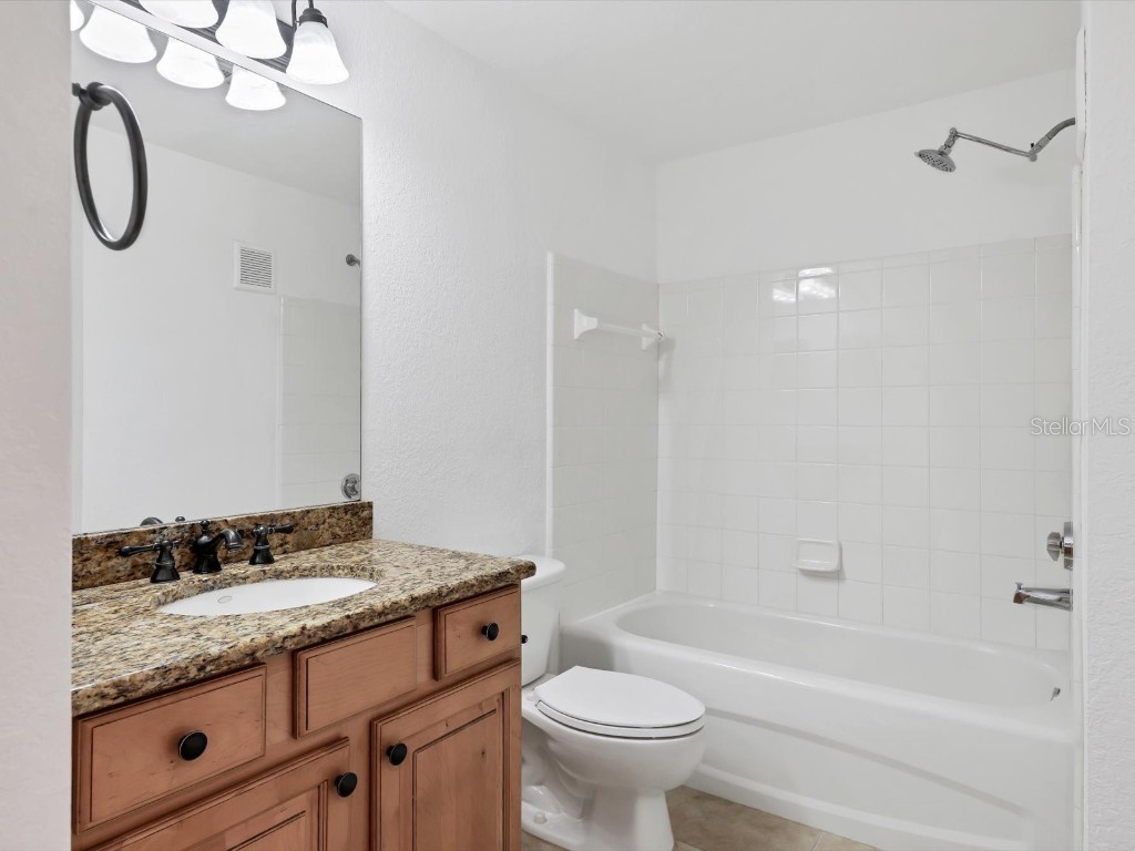 8933 Manor Loop #105 Lakewood Ranch FL 34202 A4654918 image27