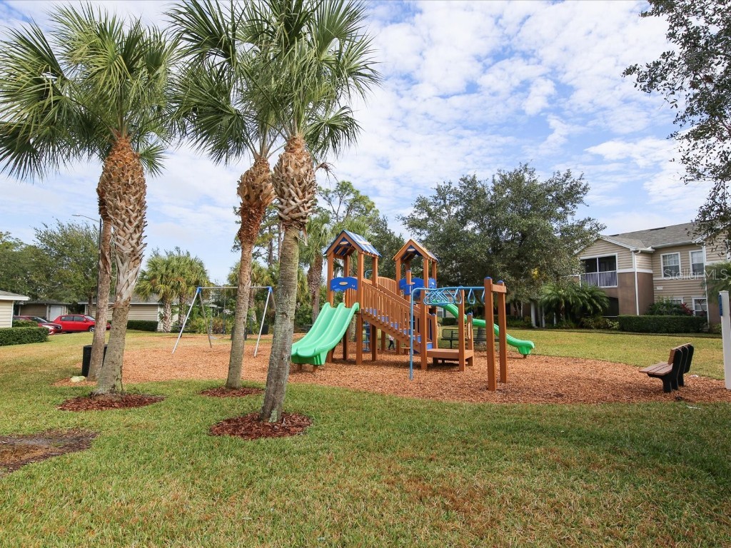 8933 Manor Loop #105 Lakewood Ranch FL 34202 A4654918 image42