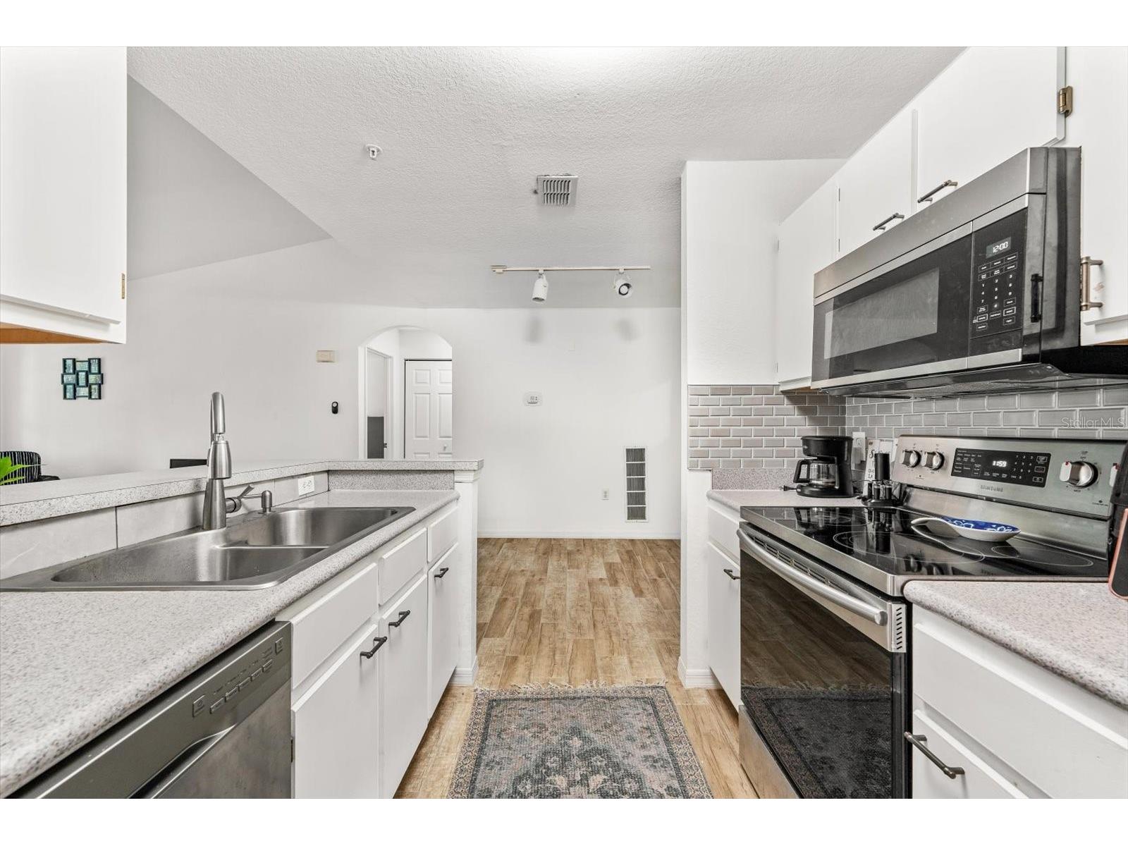8933 Manor Loop #204 Lakewood Ranch FL 34202 A4688733 image13