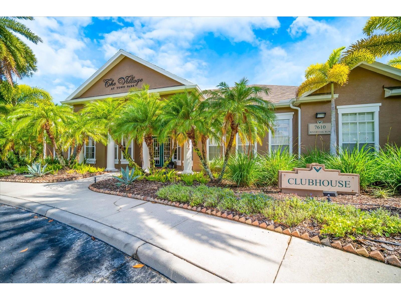 8933 Manor Loop #204 Lakewood Ranch FL 34202 A4688733 image28