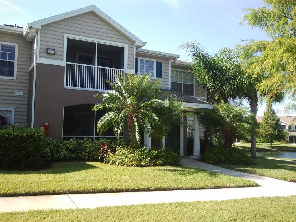 8933 Manor Loop #208 Lakewood Ranch FL 34202 A4601895 image1