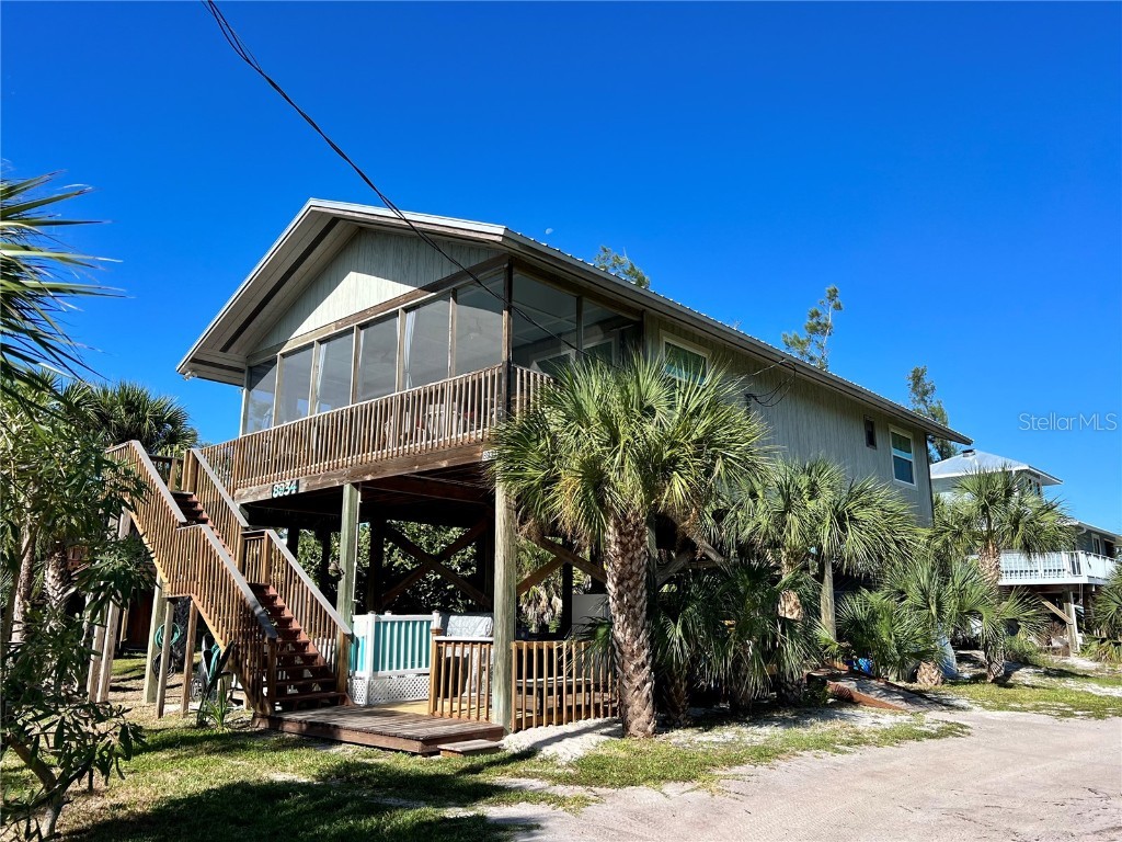 8934 Gulf Street Placida FL 33946 D6133393 image1