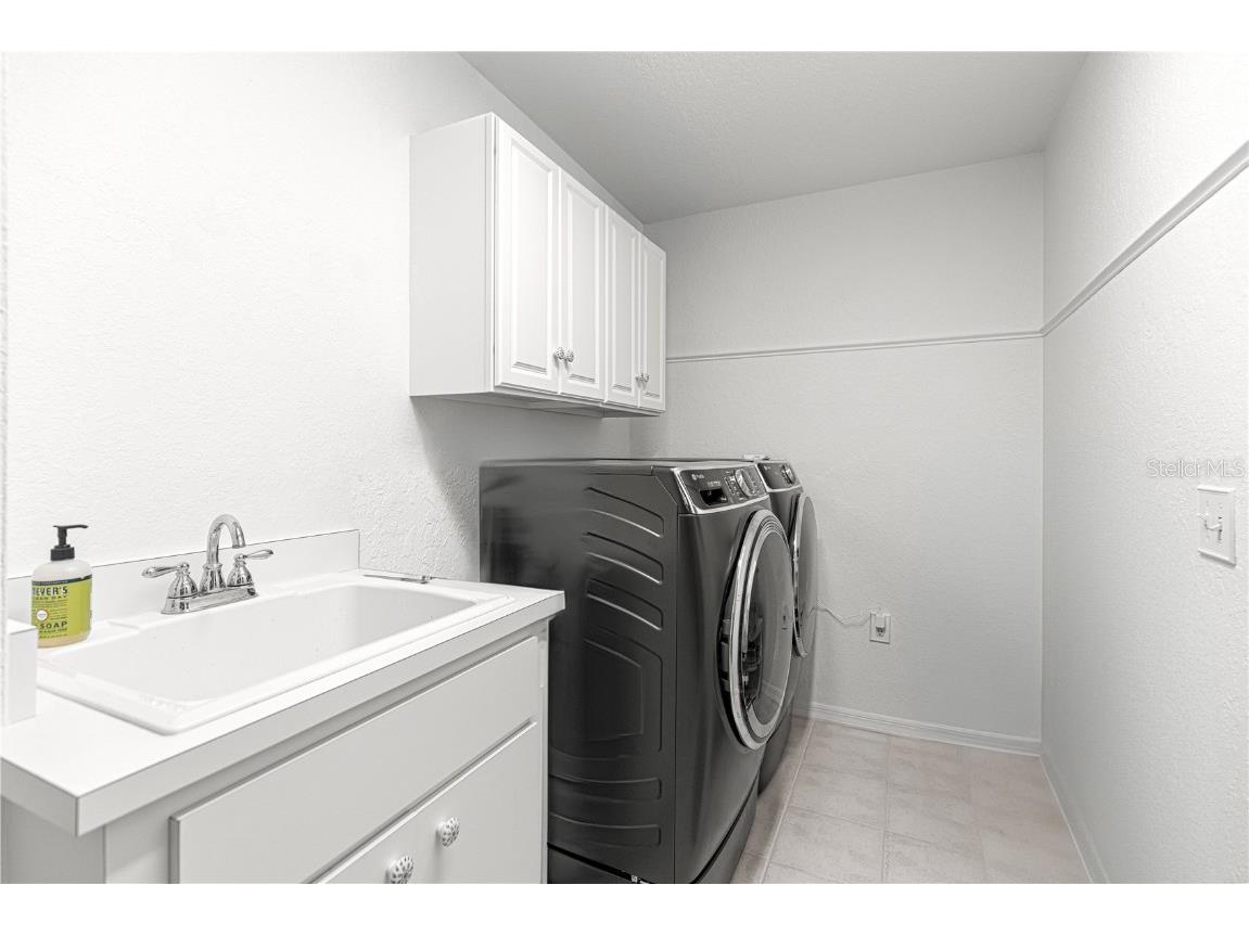 8934 SW 8th Street Ocala FL 34481 OM712211 image39