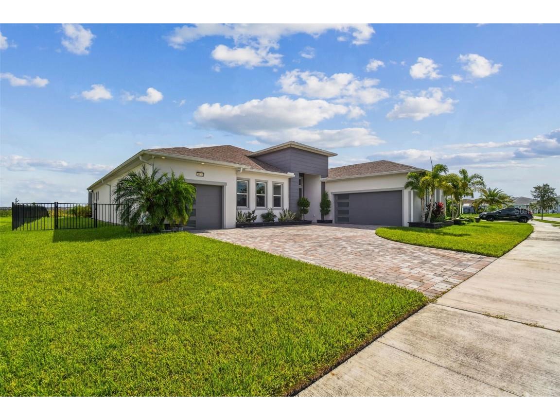 8936 Sanders Tree Loop Wesley Chapel FL 33545 O6299274 image3