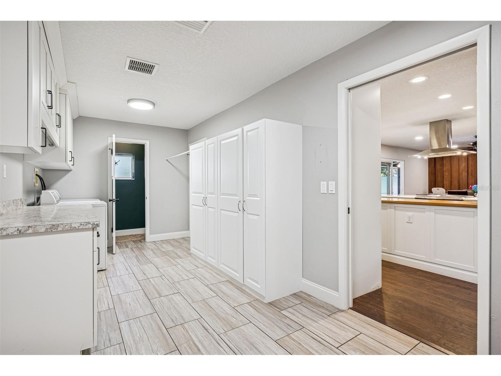 8937 Easterling Drive Orlando FL 32819 O6381424 image8