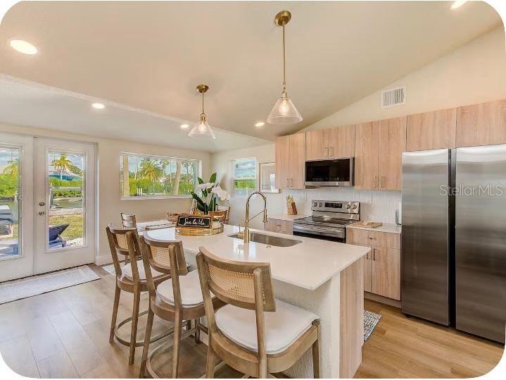 8937 Rocky Creek Drive Tampa FL 33615 TB8528880 image10