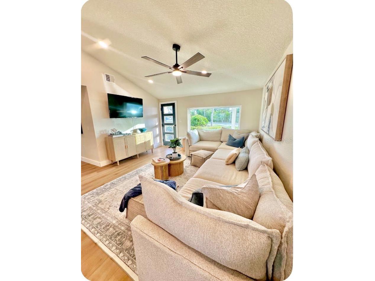 8937 Rocky Creek Drive Tampa FL 33615 TB8528880 image8
