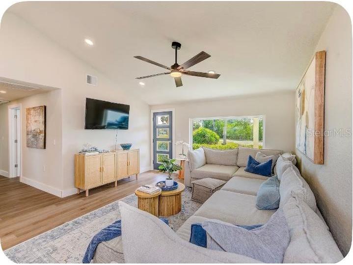 8937 Rocky Creek Drive Tampa FL 33615 TB8528880 image9