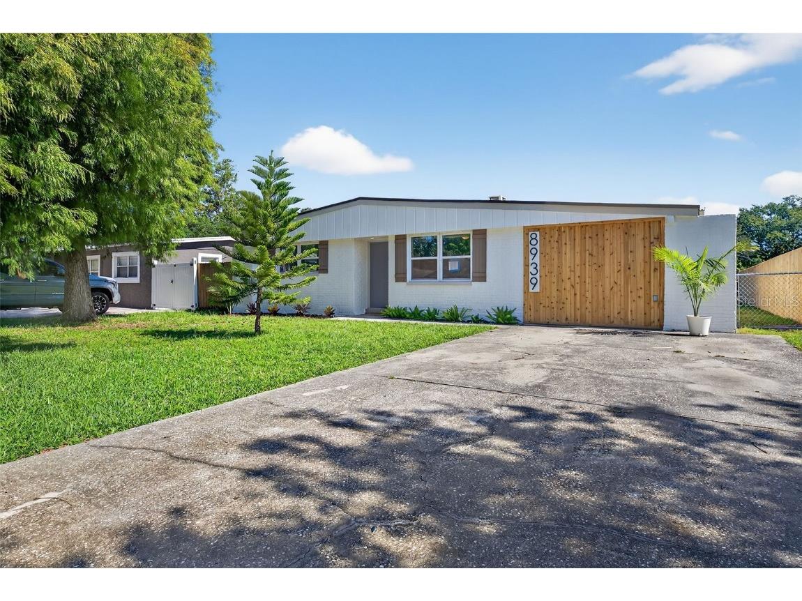 8939 90th Avenue Seminole FL 33777 TB8399288 image1