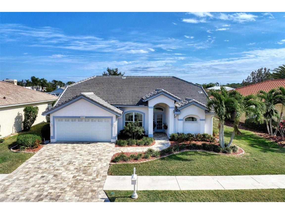 8939 Huntington Pointe Drive Sarasota FL 34238 A4582638 image1