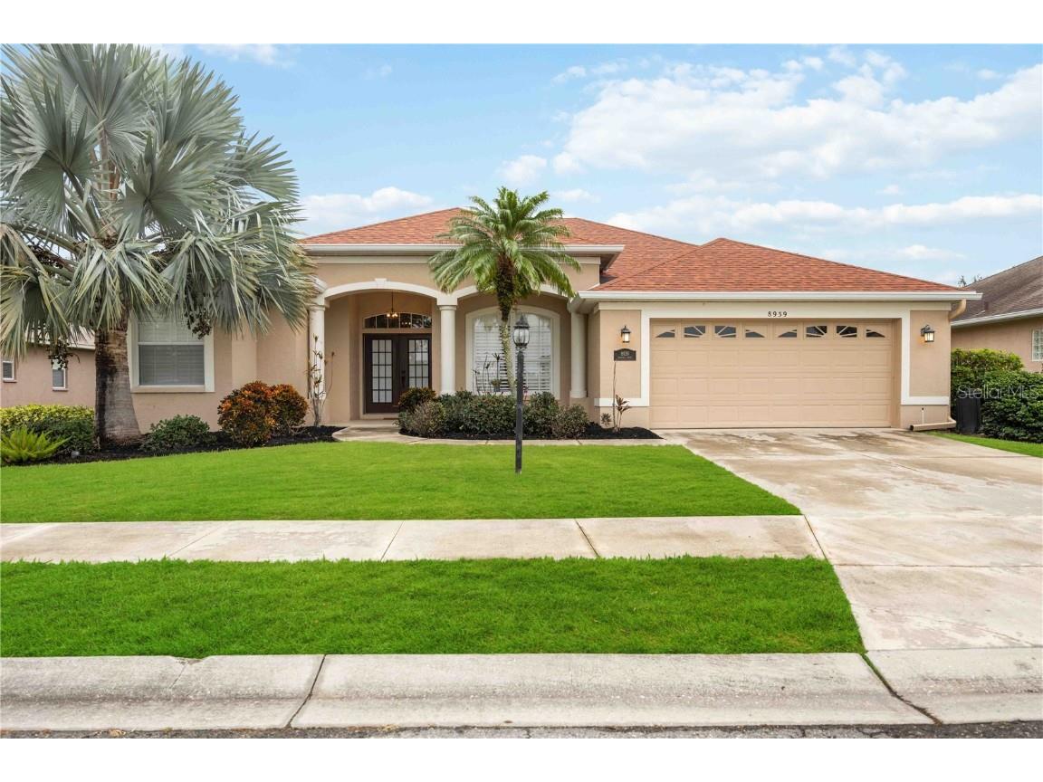 8939 Province Street Sarasota FL 34240 A4615670 image1