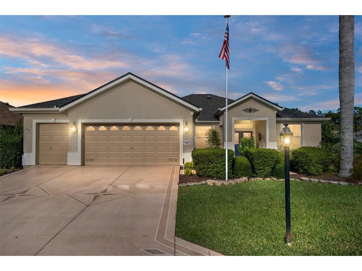 8939 SE 118th Lane Summerfield FL 34491 OM669352 image1