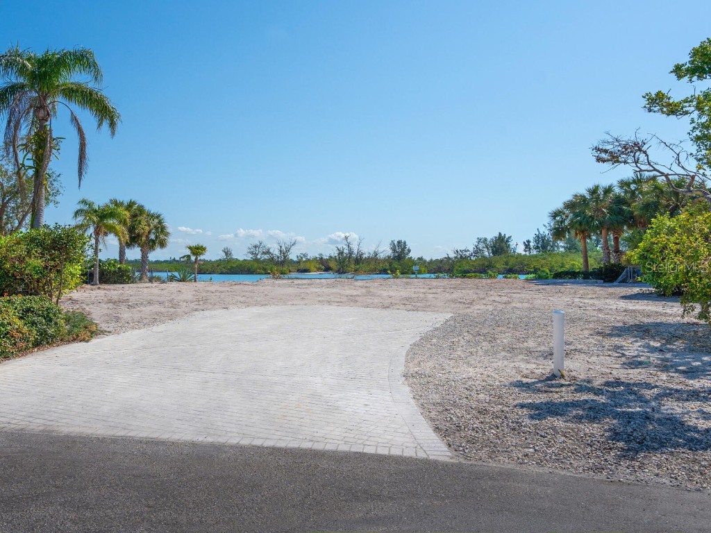 894 Freeling Drive Sarasota FL 34242 - ROBERTS BAY A4668843 image21