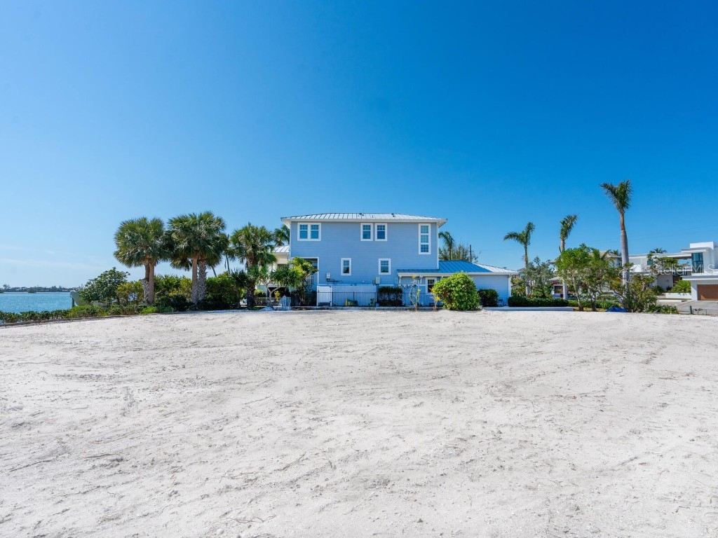 894 Freeling Drive Sarasota FL 34242 - ROBERTS BAY A4668843 image24