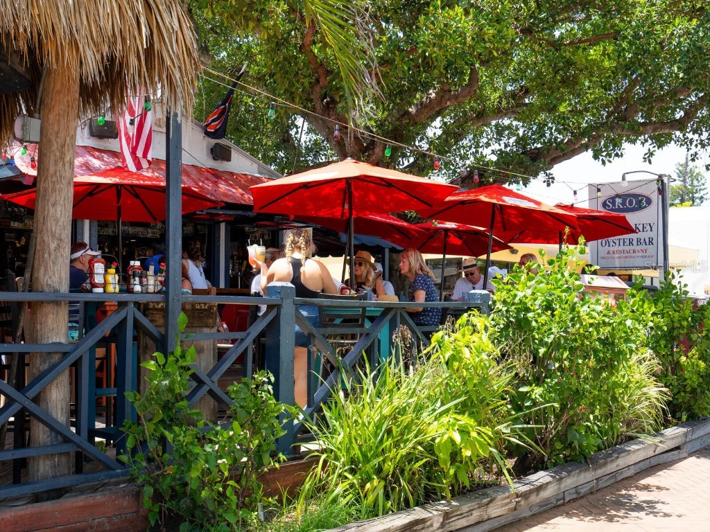 894 Freeling Drive Sarasota FL 34242 - ROBERTS BAY A4668843 image51