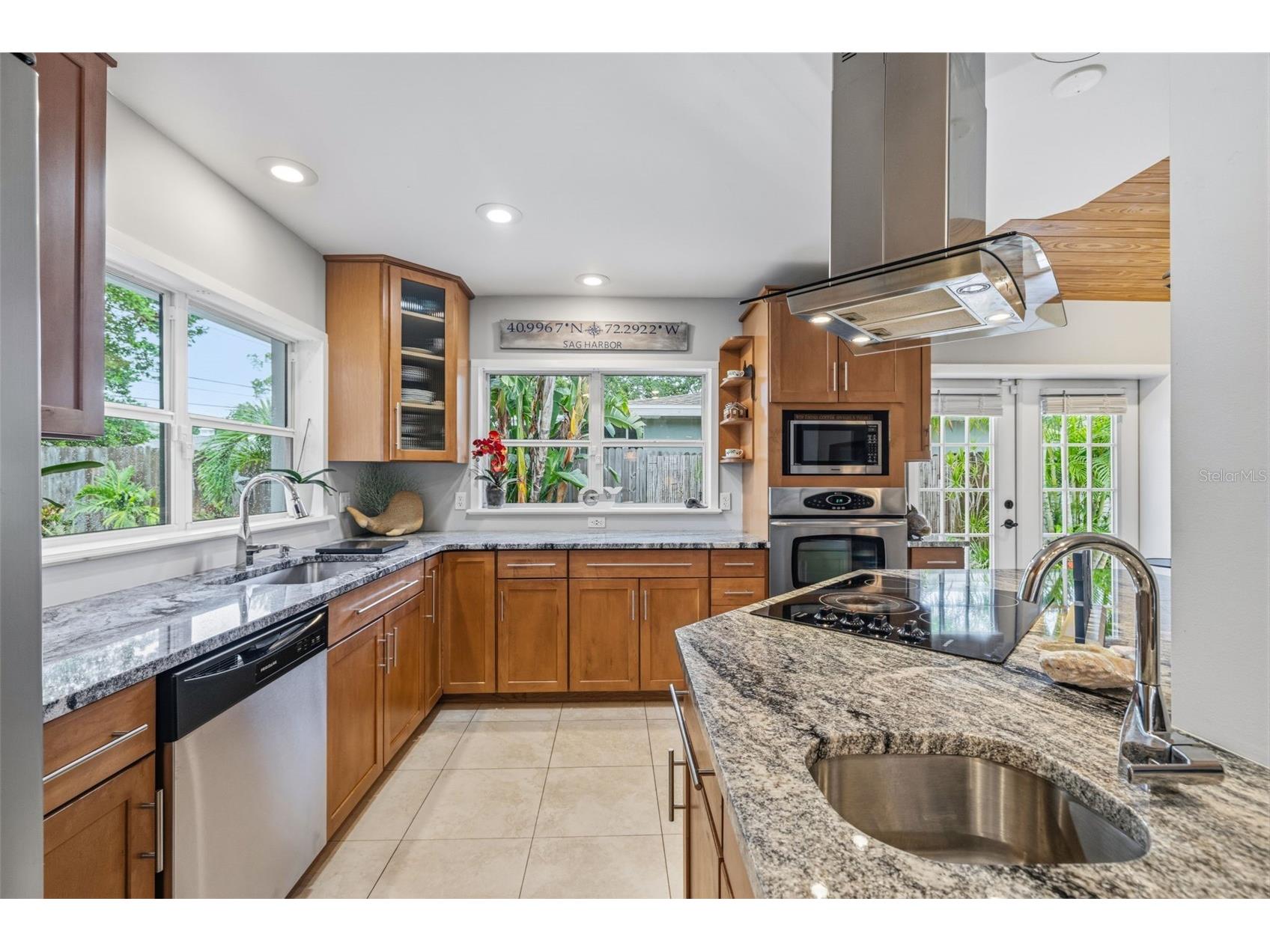894 Joan Street Dunedin FL 34698 TB8526239 image15