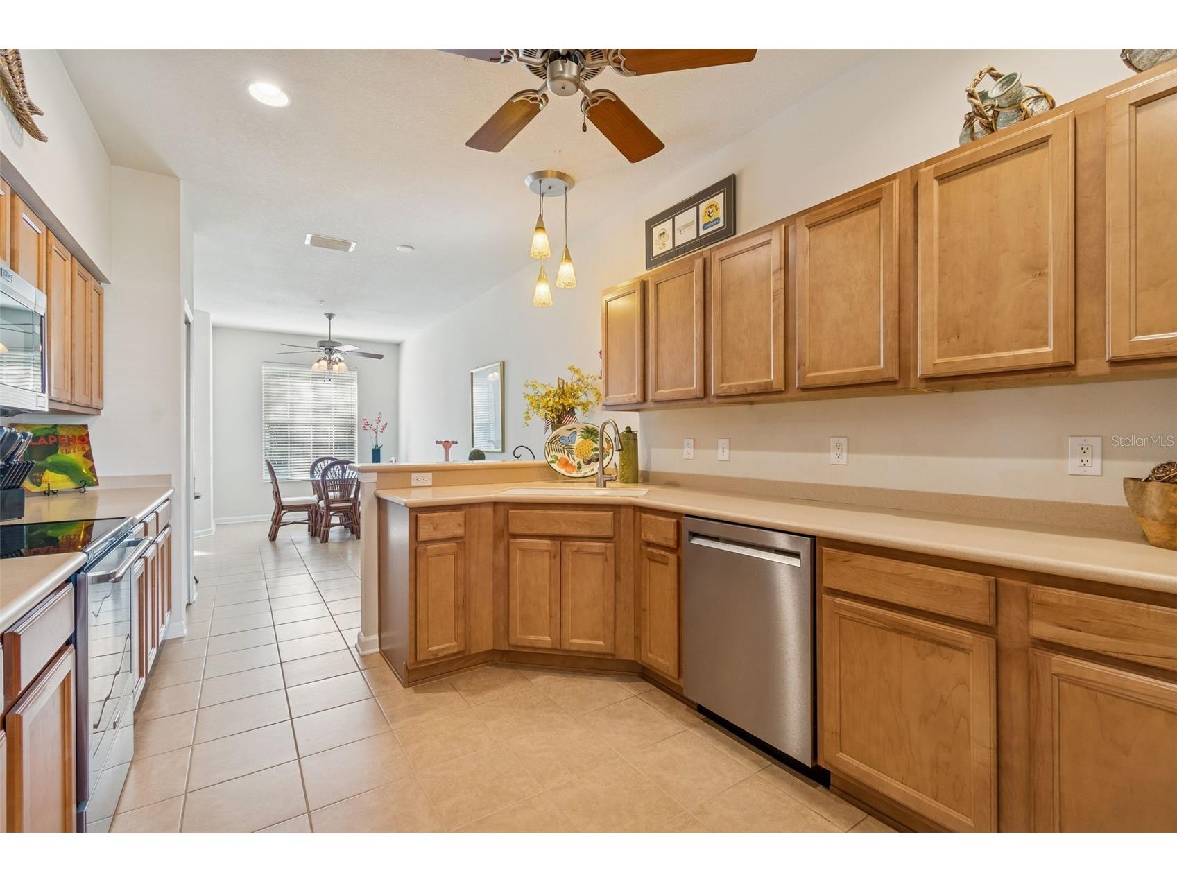 894 Lantern Way Clearwater FL 33765 TB8489808 image17