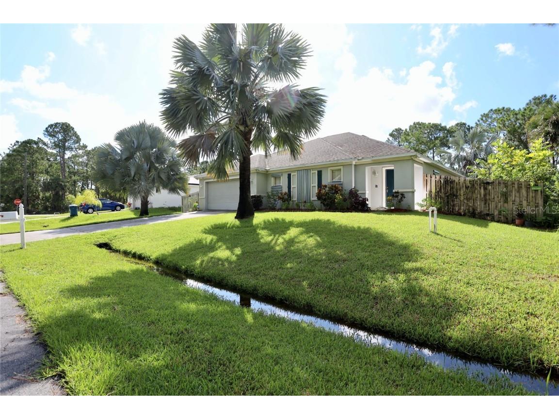 894 Palo Alto Street SE Palm Bay FL 32909 S5090778 image1