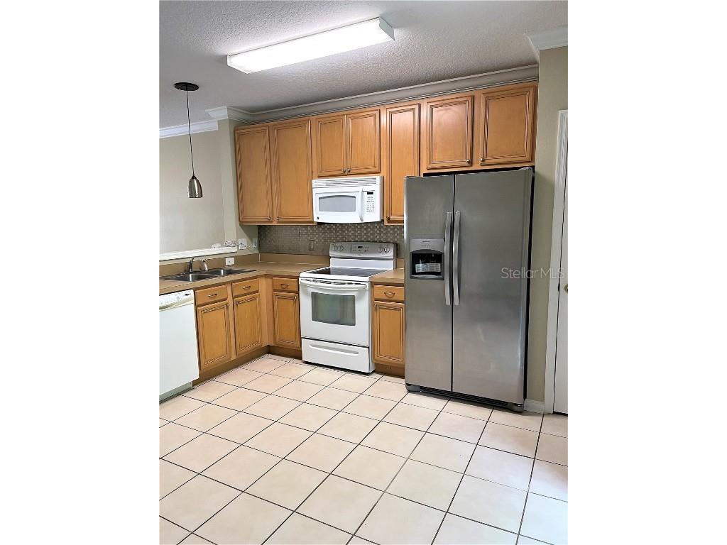 894 Vineland Place Lake Mary FL 32746 O6365202 image2