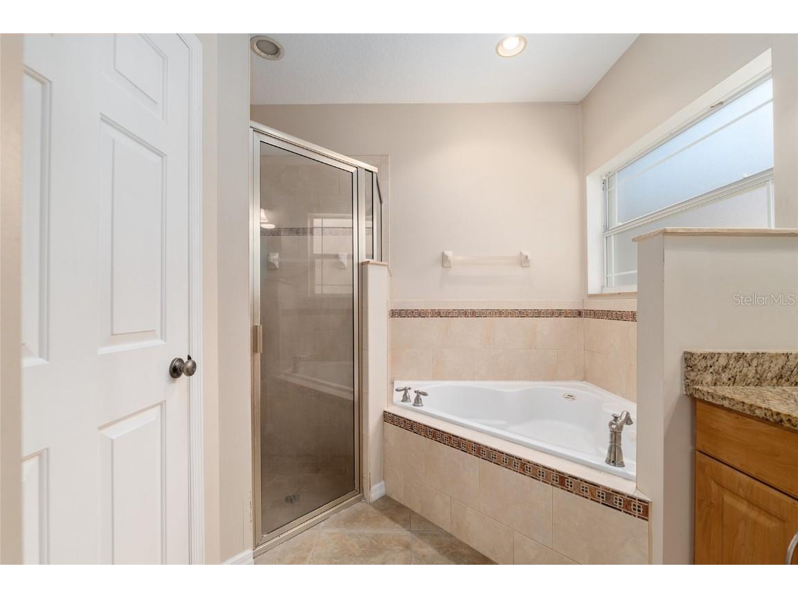 8940 SW 76th Avenue Gainesville FL 32608 GC534675 image39