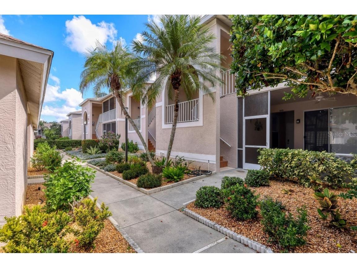 8941 Veranda Way #523 Sarasota FL 34238 A4666448 image1
