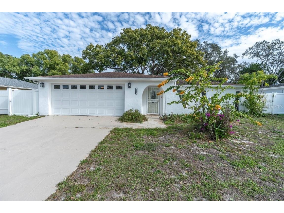 8942 Candlewick Lane Port Richey FL 34668 W7860380 image1