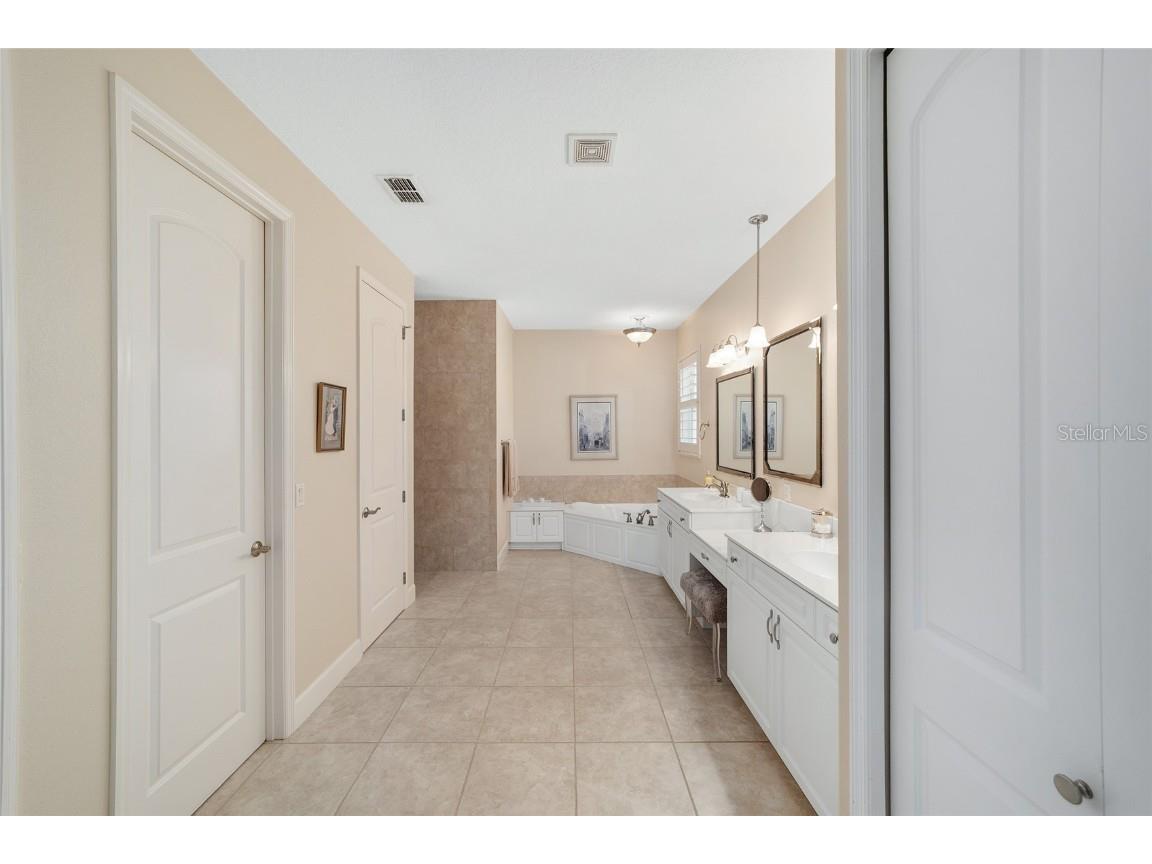 8942 SW 8th St Ocala FL 34481 OM713920 image32