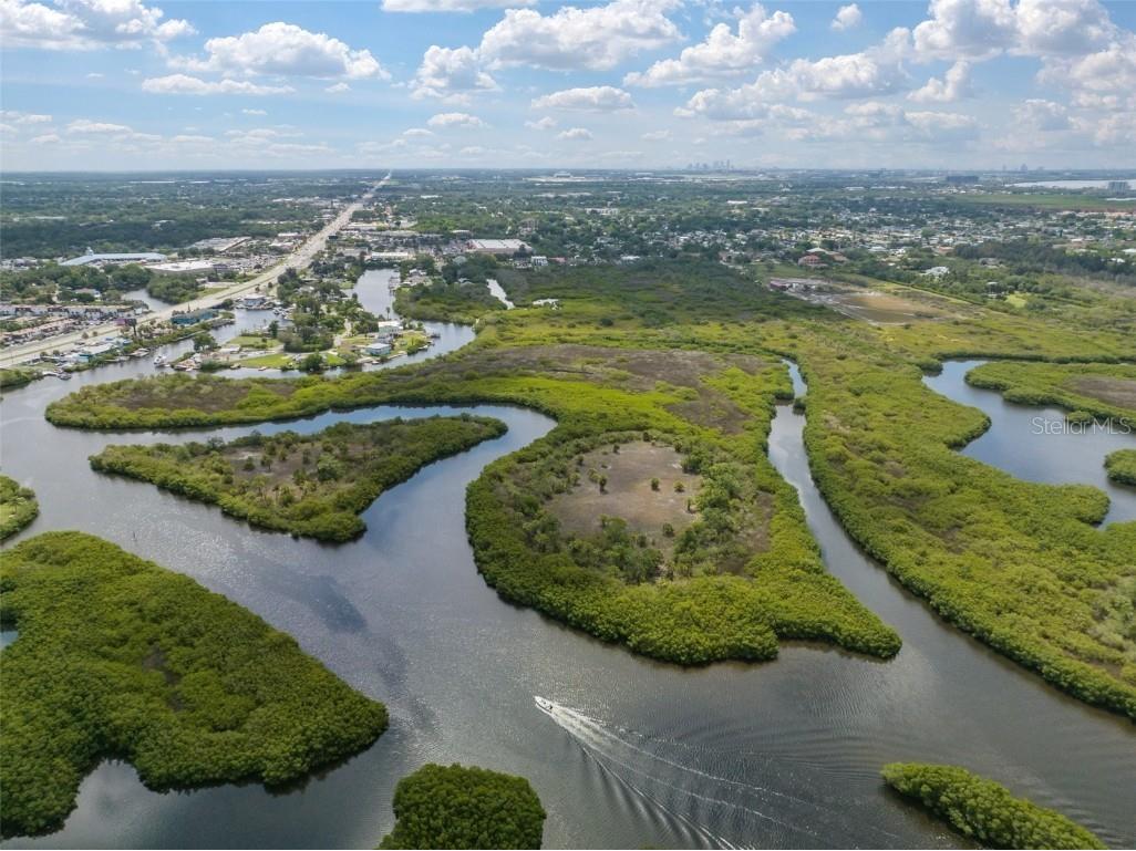 8943 & 8945 Rocky Creek Drive Tampa FL 33615 - OLD ROCKY CREEK MAIN CHANNEL TB8354471 image16