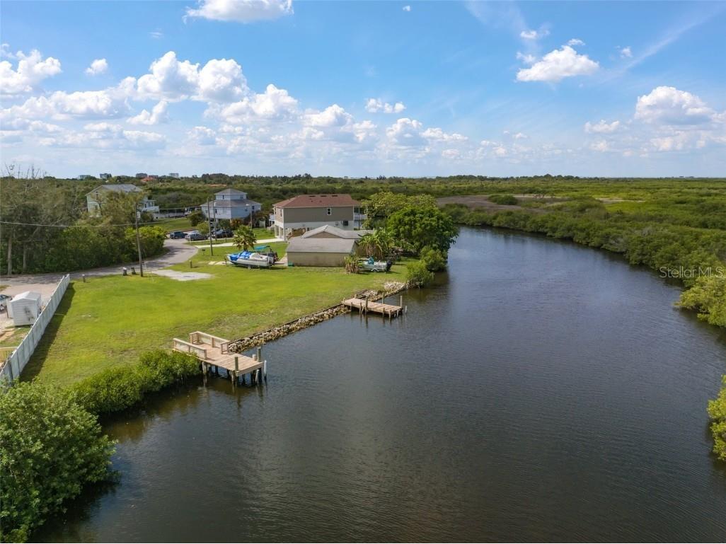 8943 & 8945 Rocky Creek Drive Tampa FL 33615 - OLD ROCKY CREEK MAIN CHANNEL TB8354471 image8