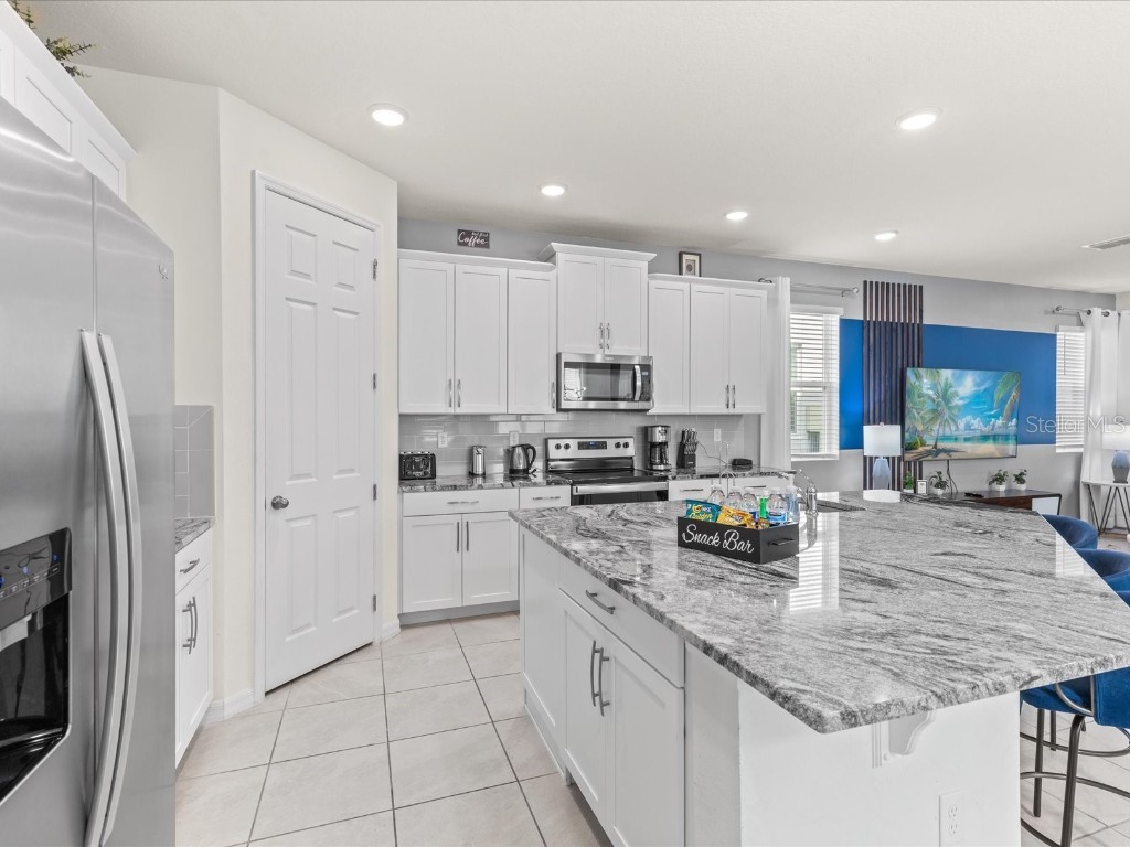 8943 Coconut Breeze Drive Kissimmee FL 34747 O6307340 image8