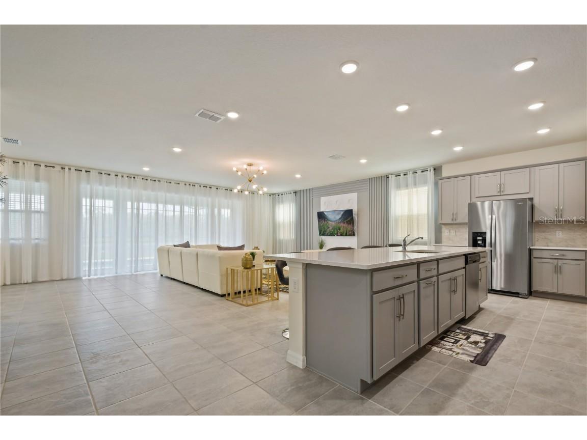 8944 Coconut Breeze Drive Kissimmee FL 34747 O6333937 image3