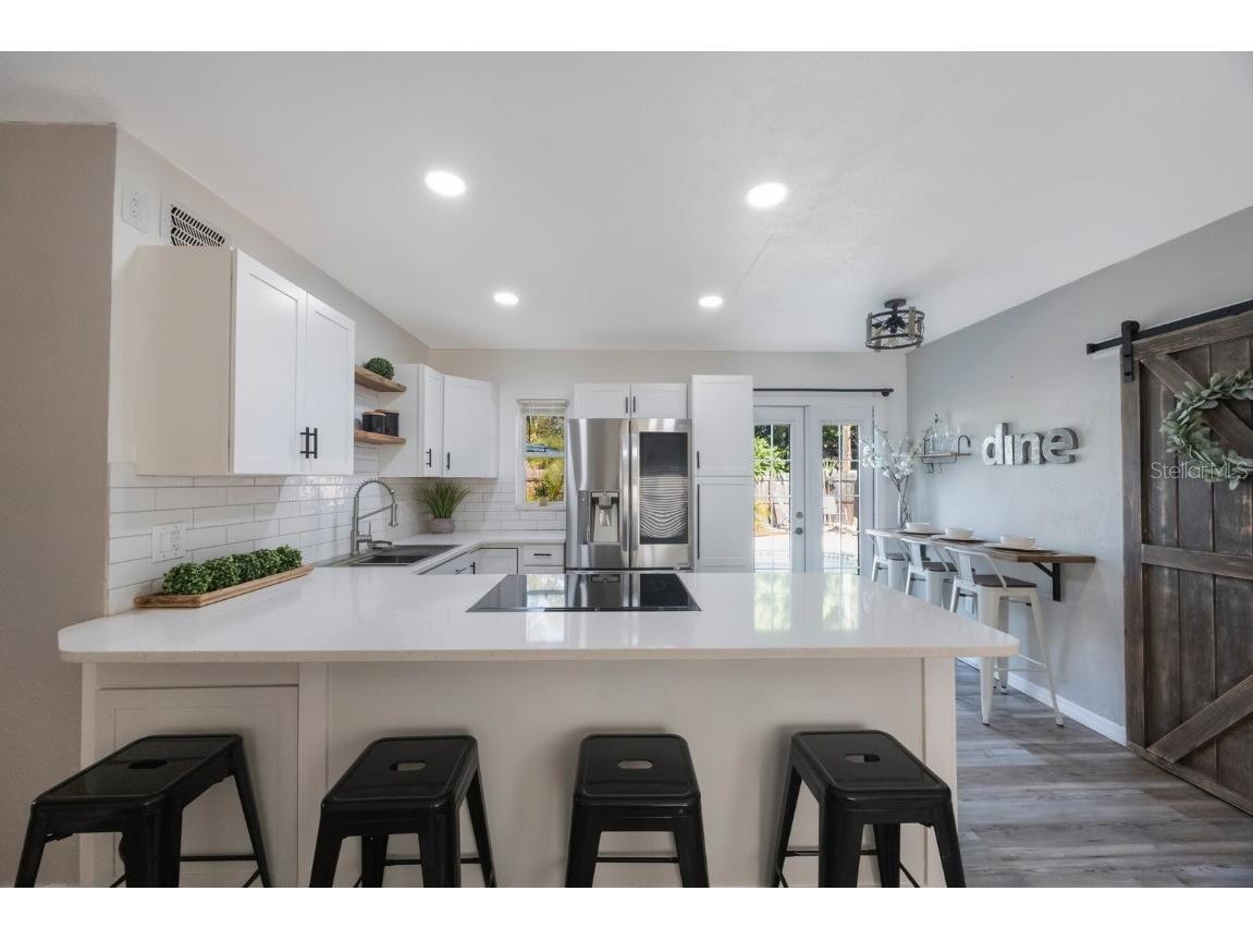 8946 93rd Street Seminole FL 33777 TB8429734 image12