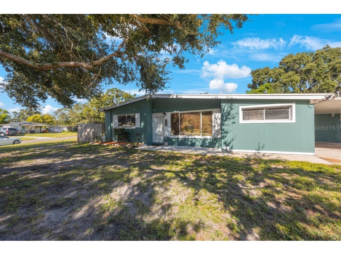 8946 93rd Street Seminole FL 33777 TB8429734 image3