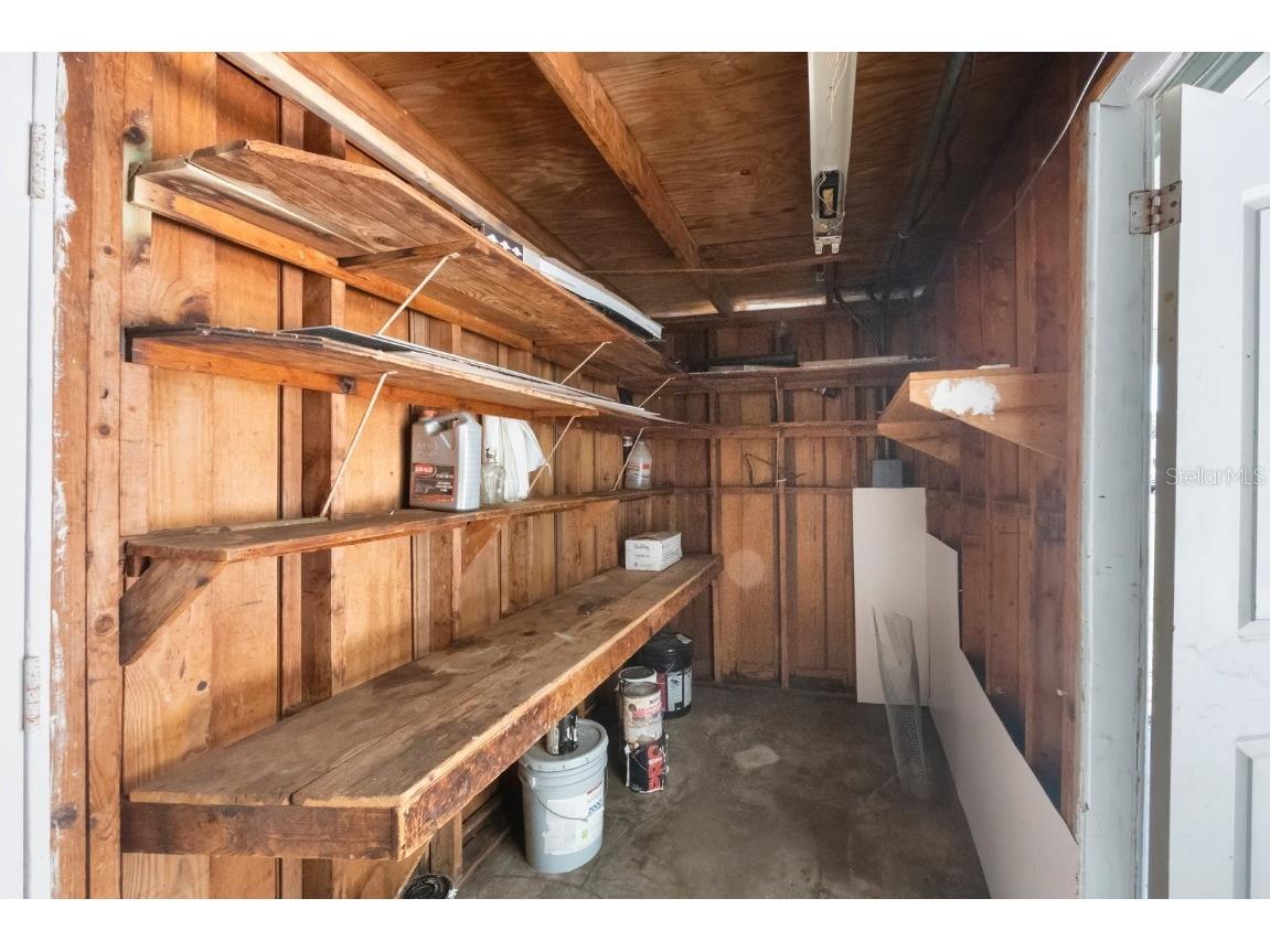 8946 93rd Street Seminole FL 33777 TB8429734 image32