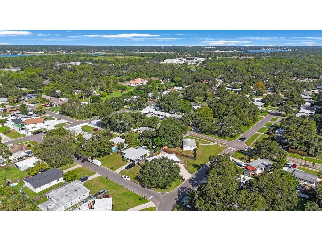 8946 93rd Street Seminole FL 33777 TB8429734 image41