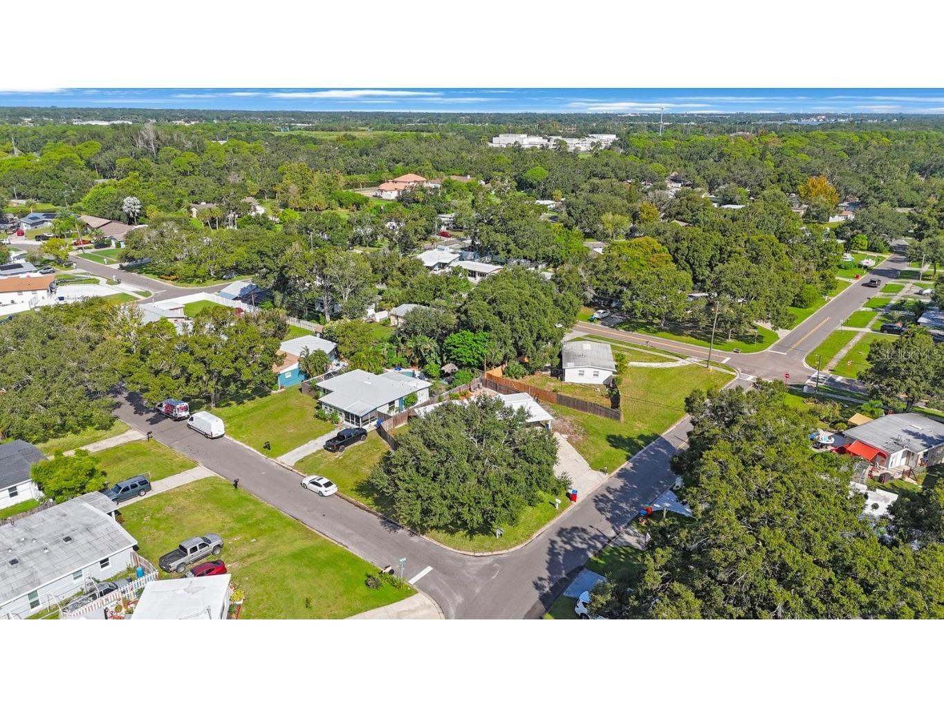 8946 93rd Street Seminole FL 33777 TB8429734 image42