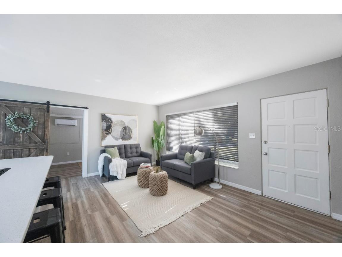 8946 93rd Street Seminole FL 33777 TB8429734 image7