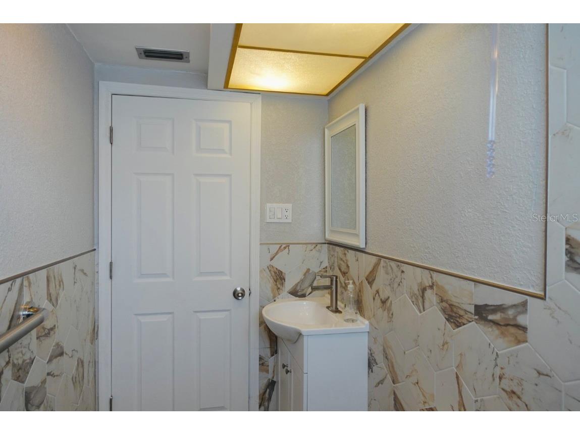 8948 Saint Regis Lane Port Richey FL 34668 TB8431427 image24