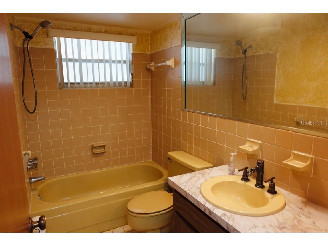 8948 Saint Regis Lane Port Richey FL 34668 TB8431427 image27