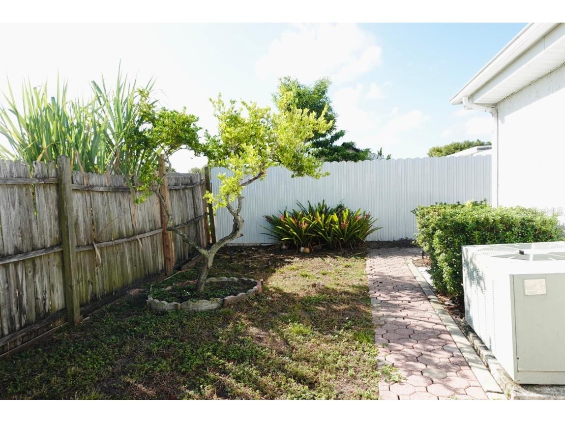 8948 Saint Regis Lane Port Richey FL 34668 TB8431427 image31