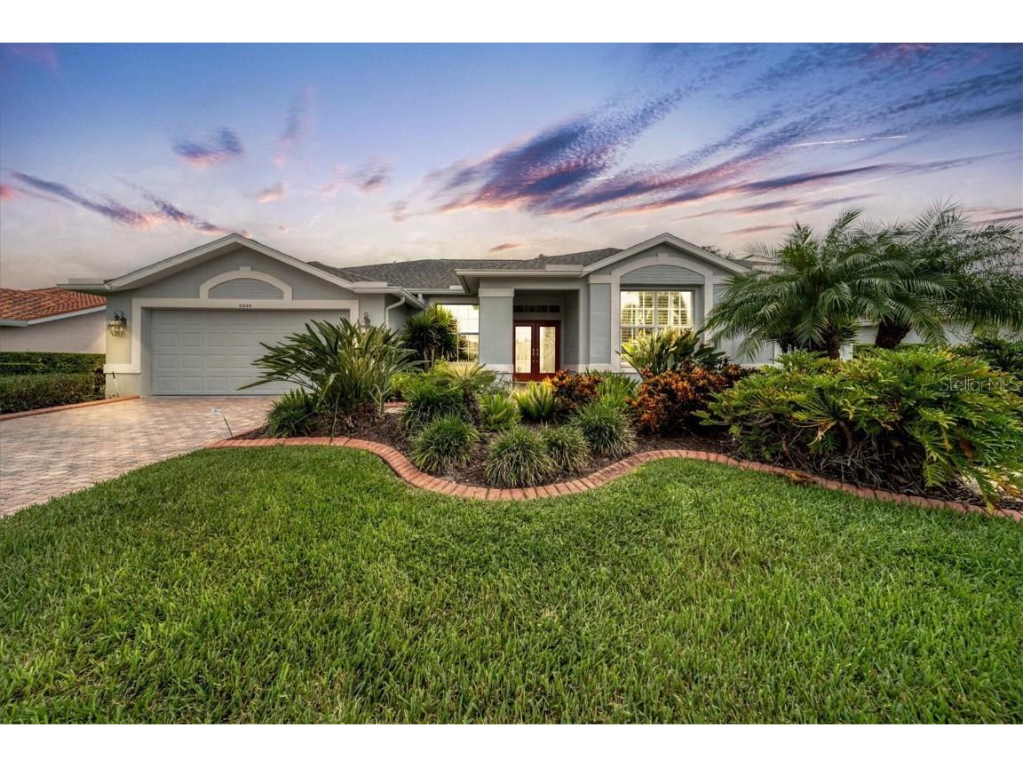 8949 Grey Oaks Avenue Sarasota FL 34238 A4584407 image1