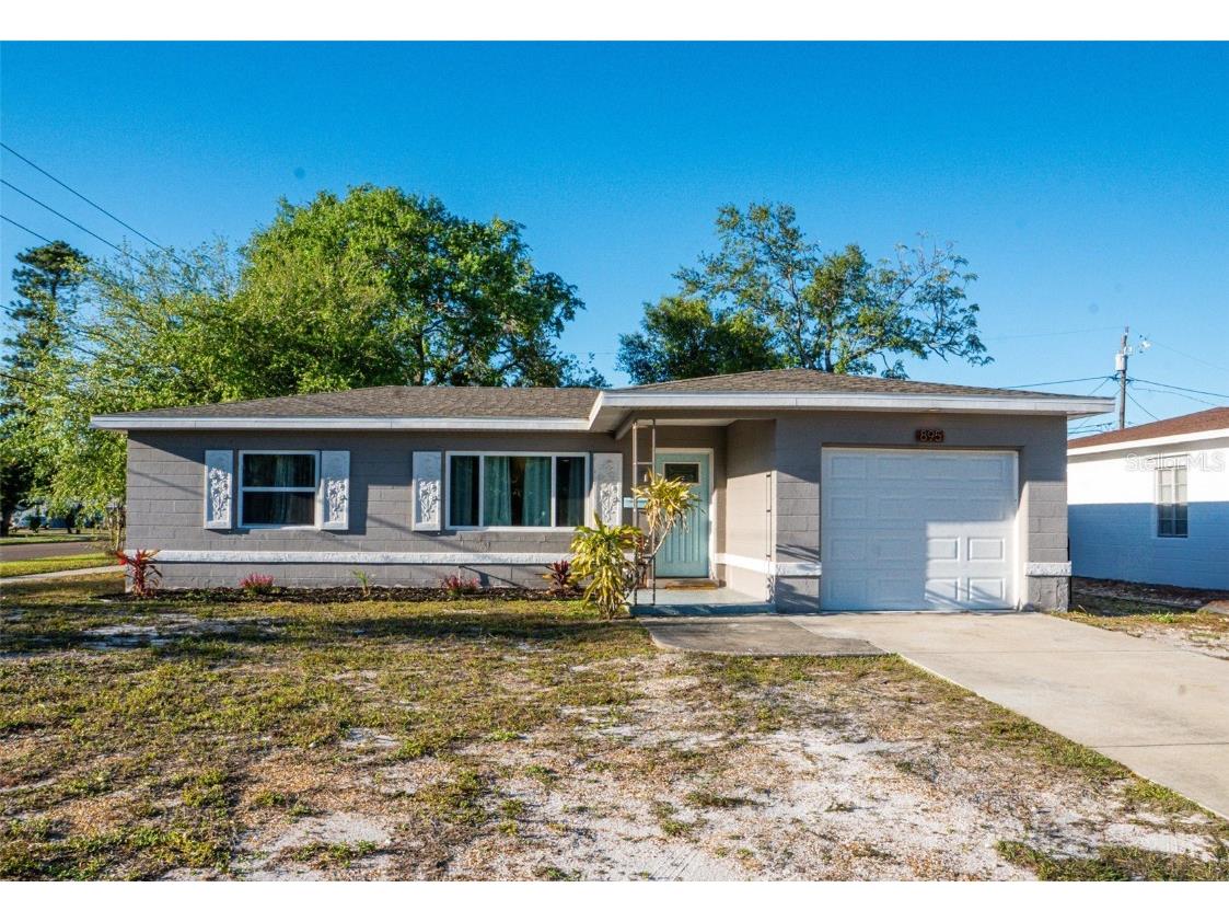 895 64th Avenue S Saint Petersburg FL 33705 TB8342748 image1
