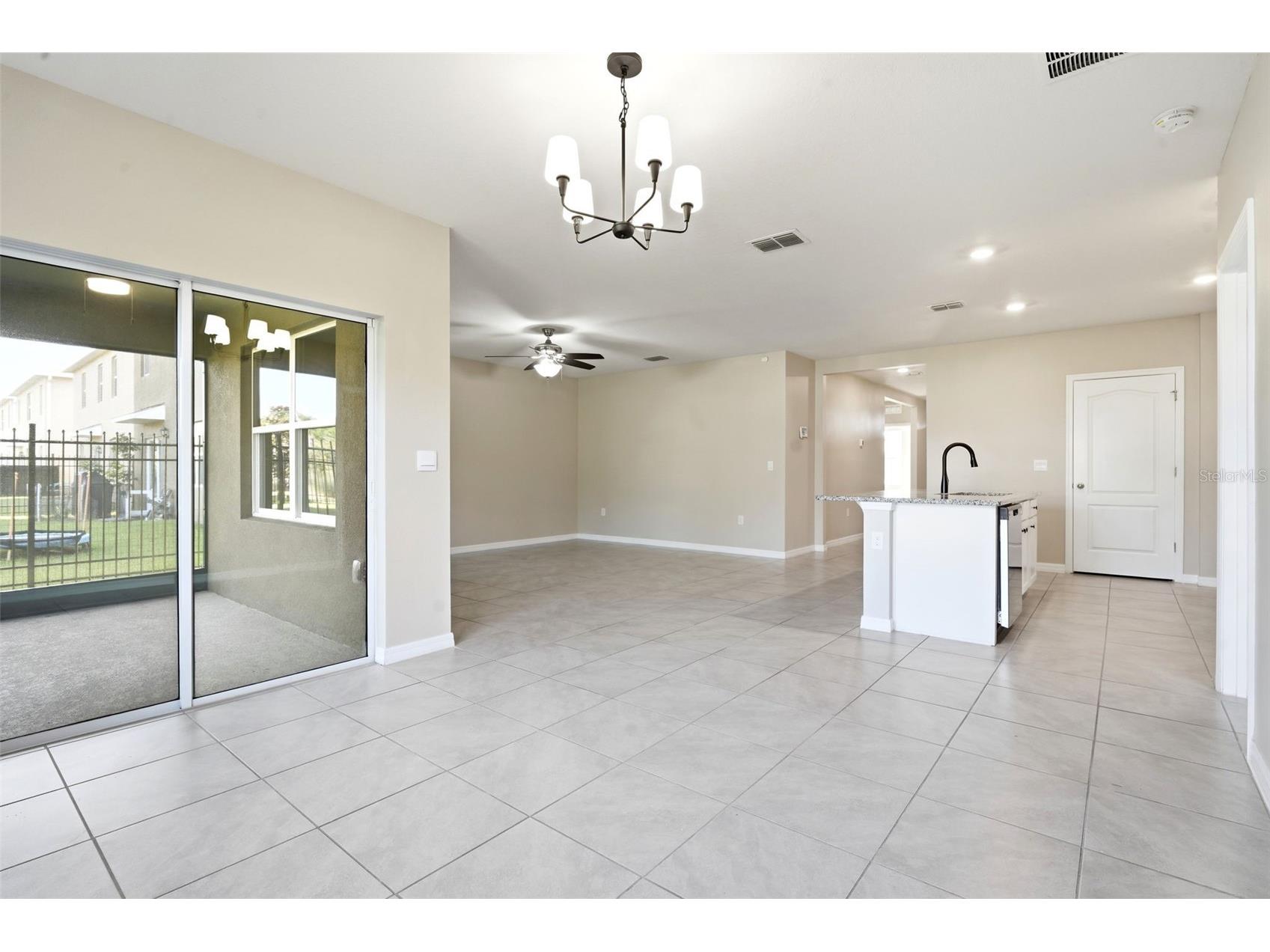 895 Lazio Circle Debary FL 32713 V4950312 image13