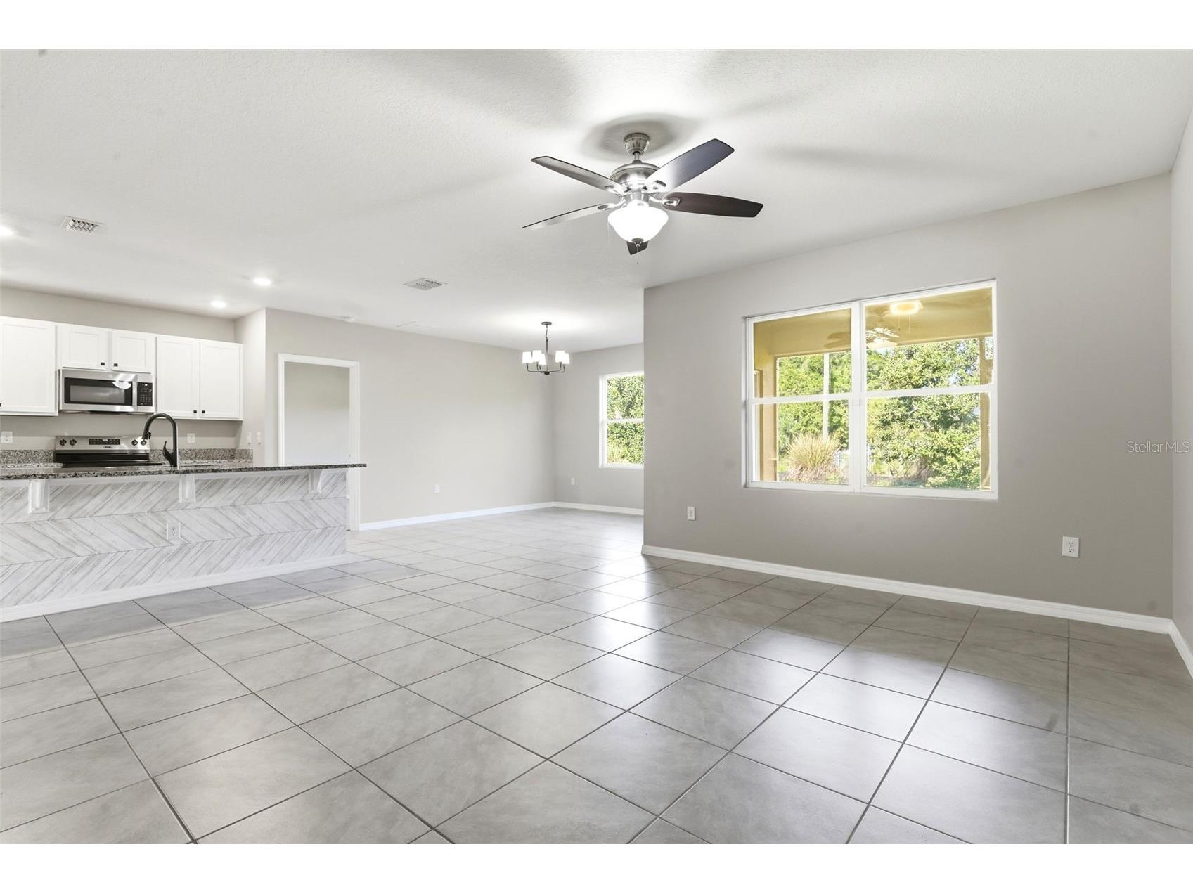 895 Lazio Circle Debary FL 32713 V4950312 image3