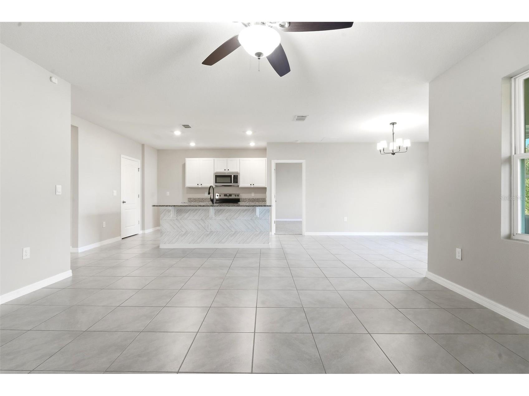895 Lazio Circle Debary FL 32713 V4950312 image6
